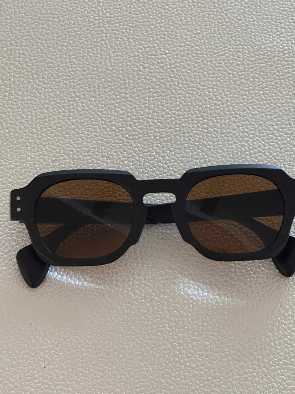 matte master sunglass