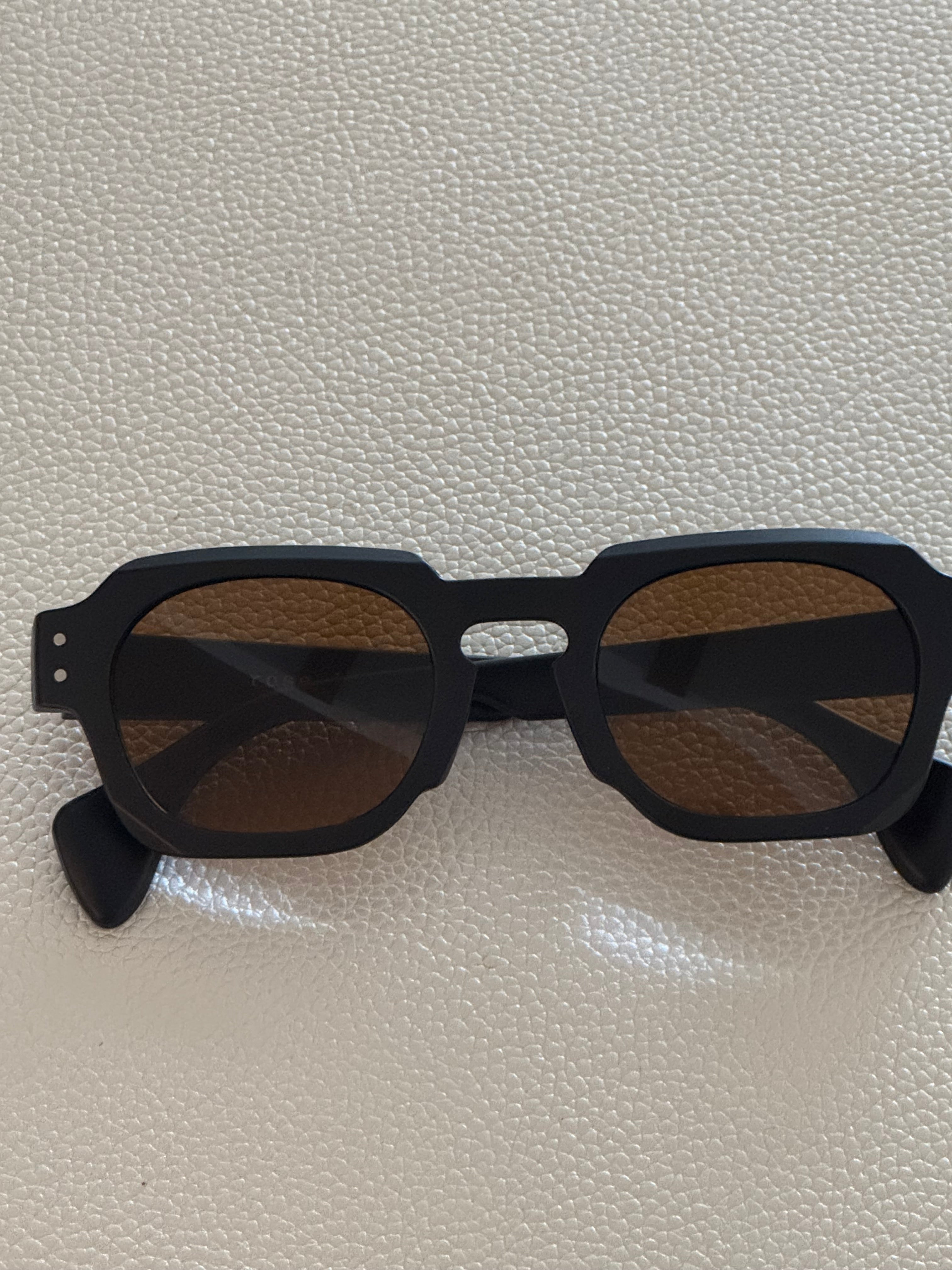 matte master sunglass