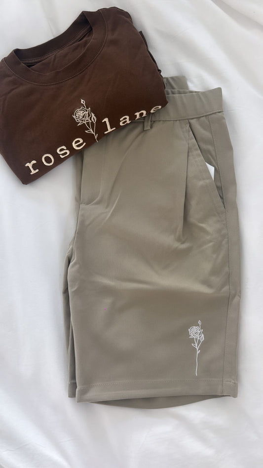 golf fitted short